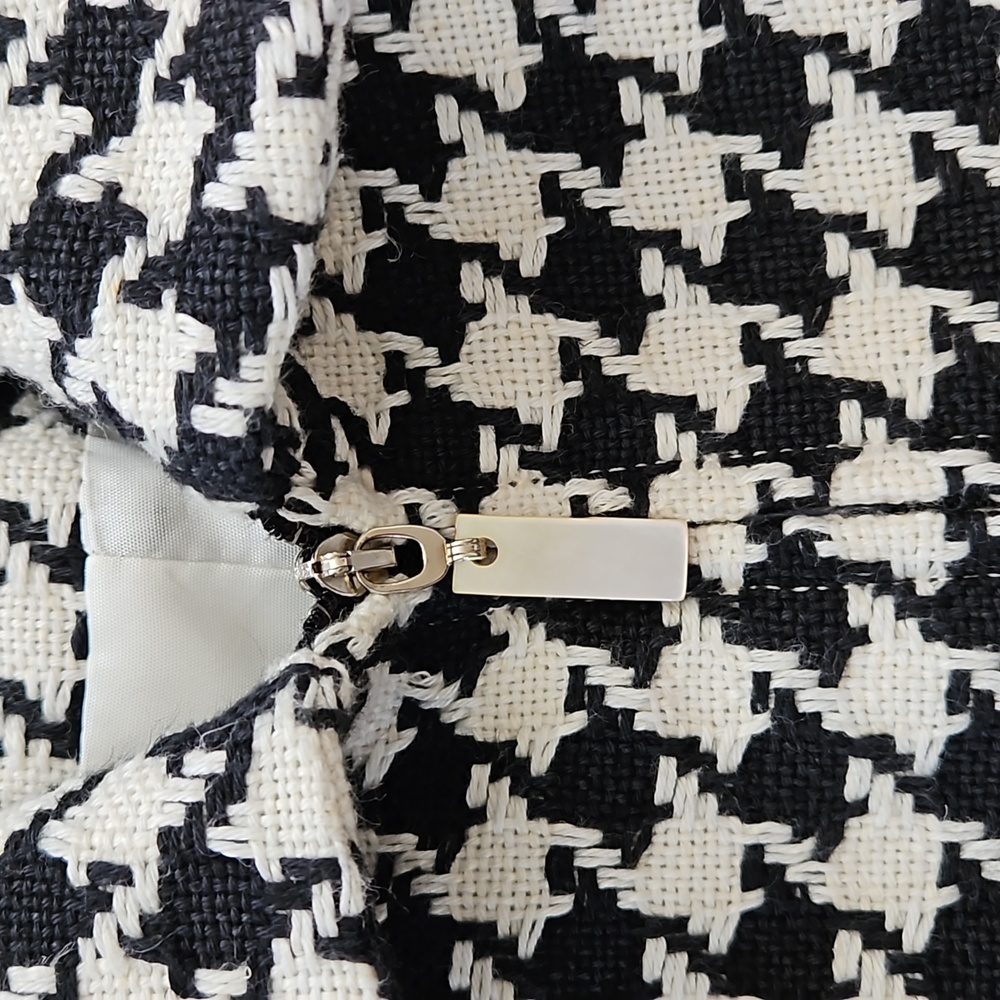 Jacket - Picture 3 of 4